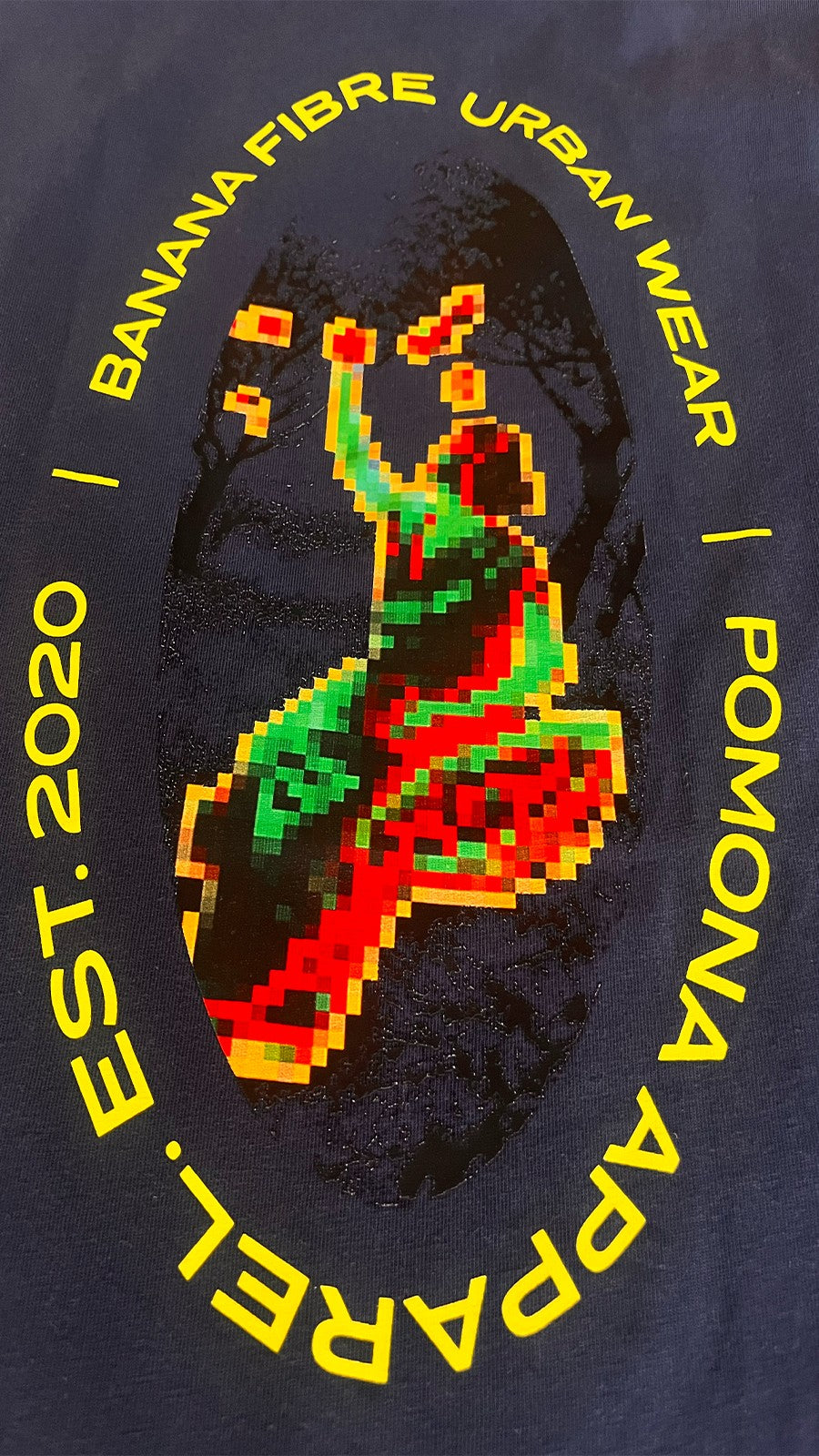 PIXEL BANANA TEE – INSIGNIA BLUE