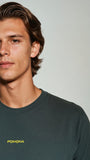 POMONA STITCH BANANA TEE – PINE GREEN